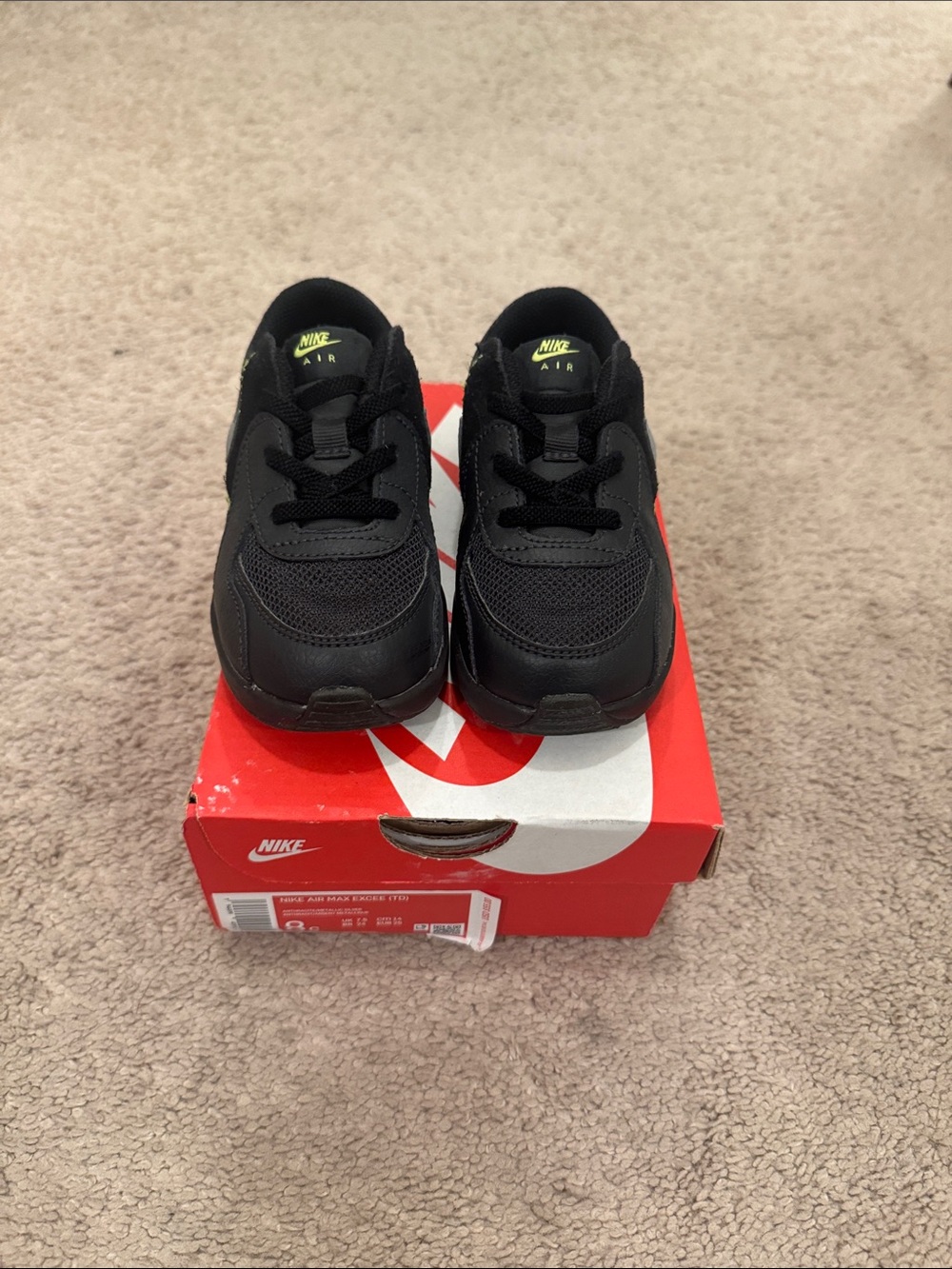 Nike Kids Black Sneakers with Neon Green Accents